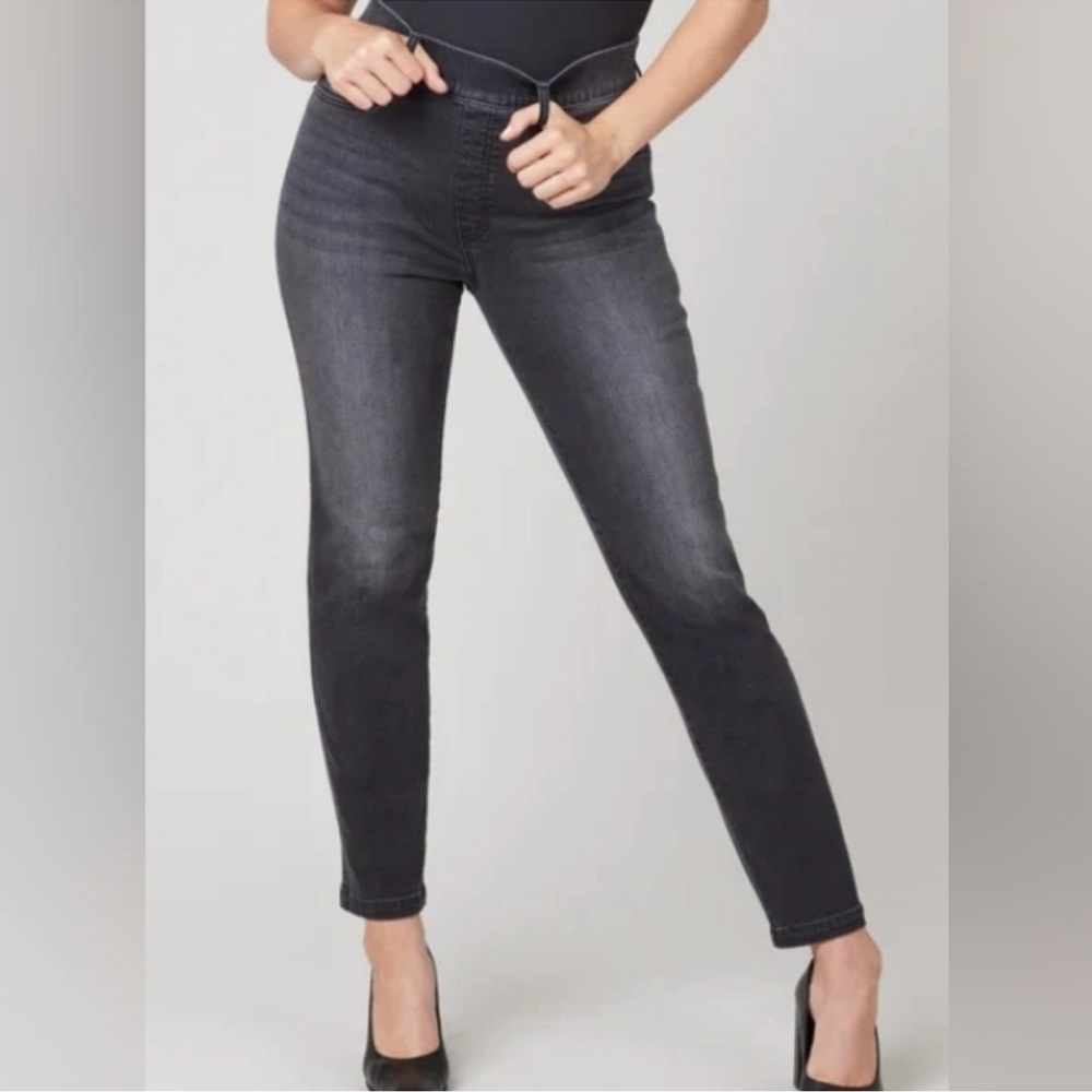 Spanx Straight Leg Jeans Vintage Black Slimming Pull On- Size 3X Petite